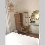 Wunderschoene Mit Blick Auf Weinberge Appartement *