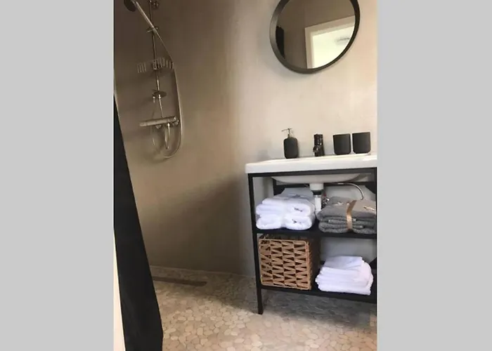 Wunderschoene Mit Blick Auf Weinberge * Neustadt an der Weinstraße